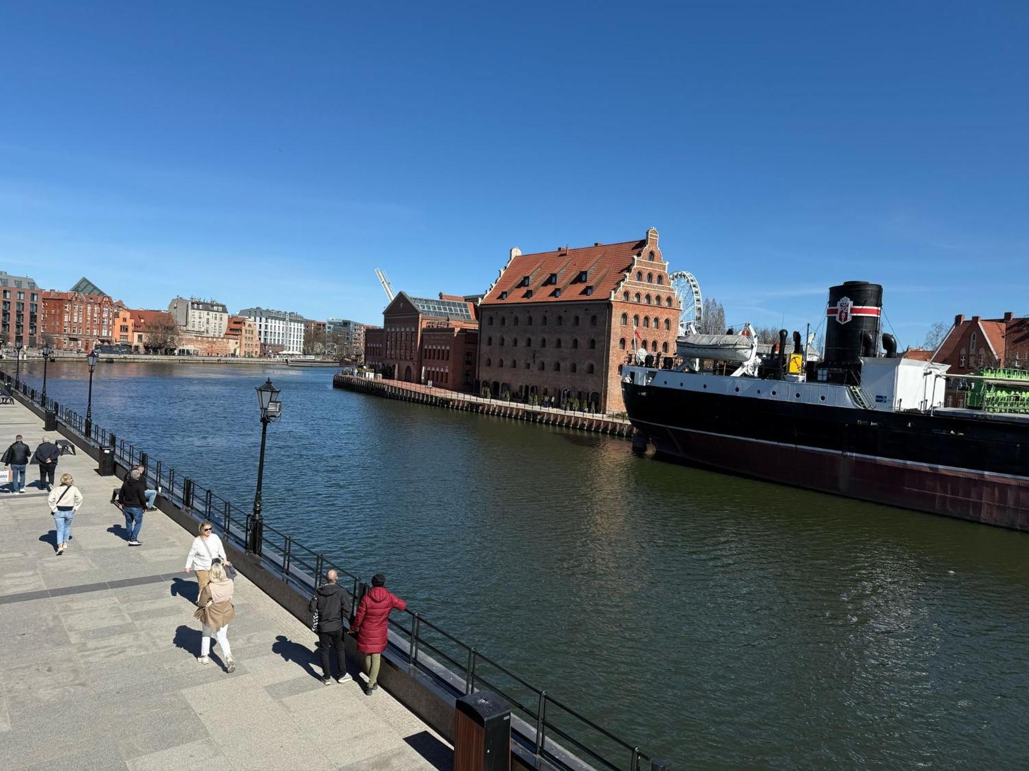 Motlawa Apartments - Old Town & River Viev, Fast Wifi Danzica Esterno foto
